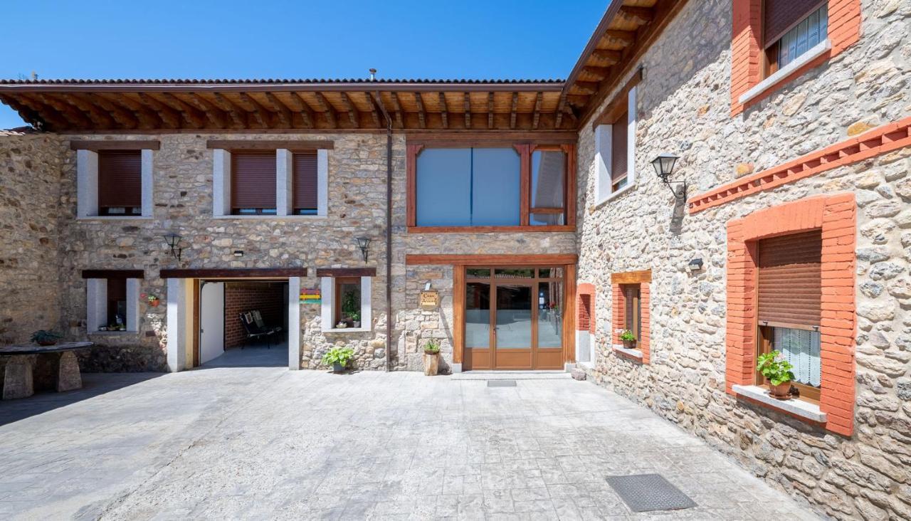 Casa Rural Solapena Pallide Bagian luar foto